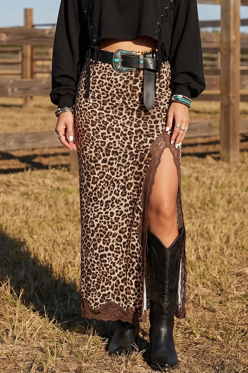 Lace Detail Slit Leopard Print Skirt